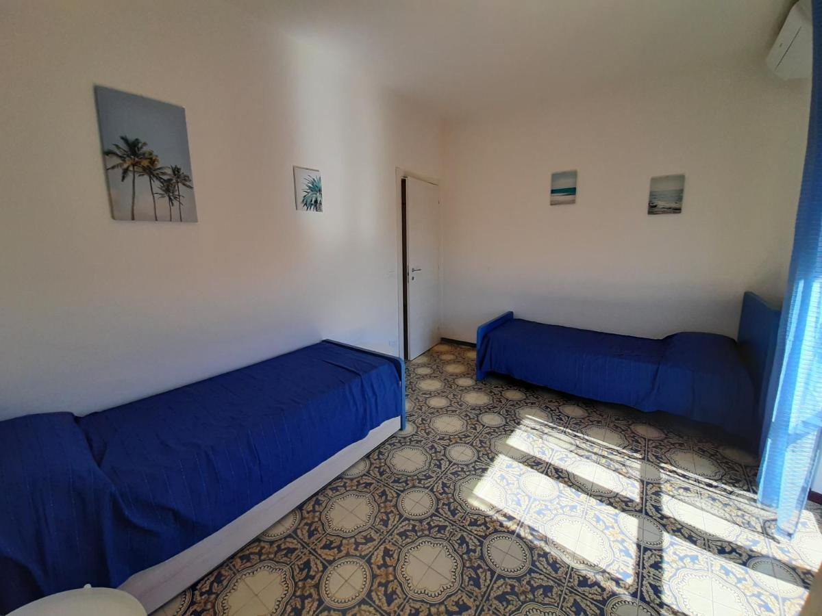 Nel Blu Daire Marina dʼMarina dʼAndora Dış mekan fotoğraf